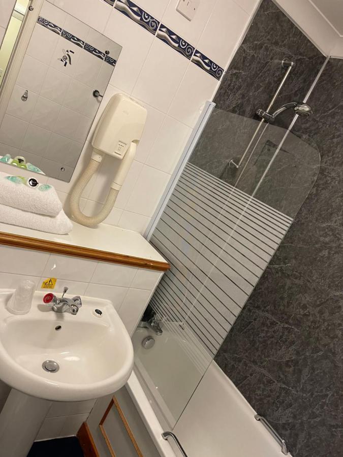 Castlecary House Hotel Екстериор снимка